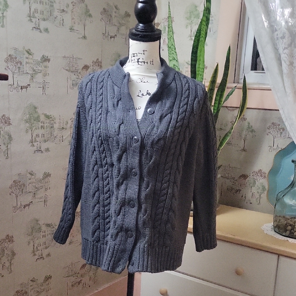 Ladies LL BEAN Button Down Cardigan
